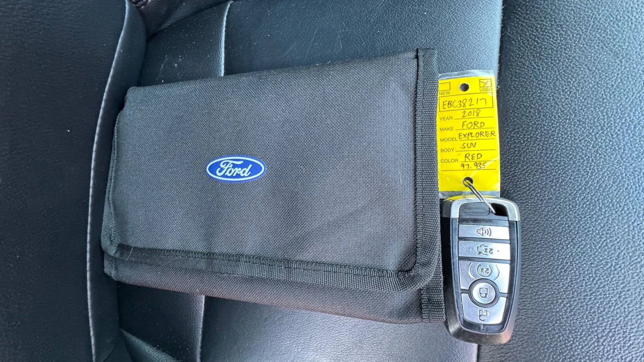 Used 2018 Ford Explorer XLT w/ Equipment Group 202A image 35