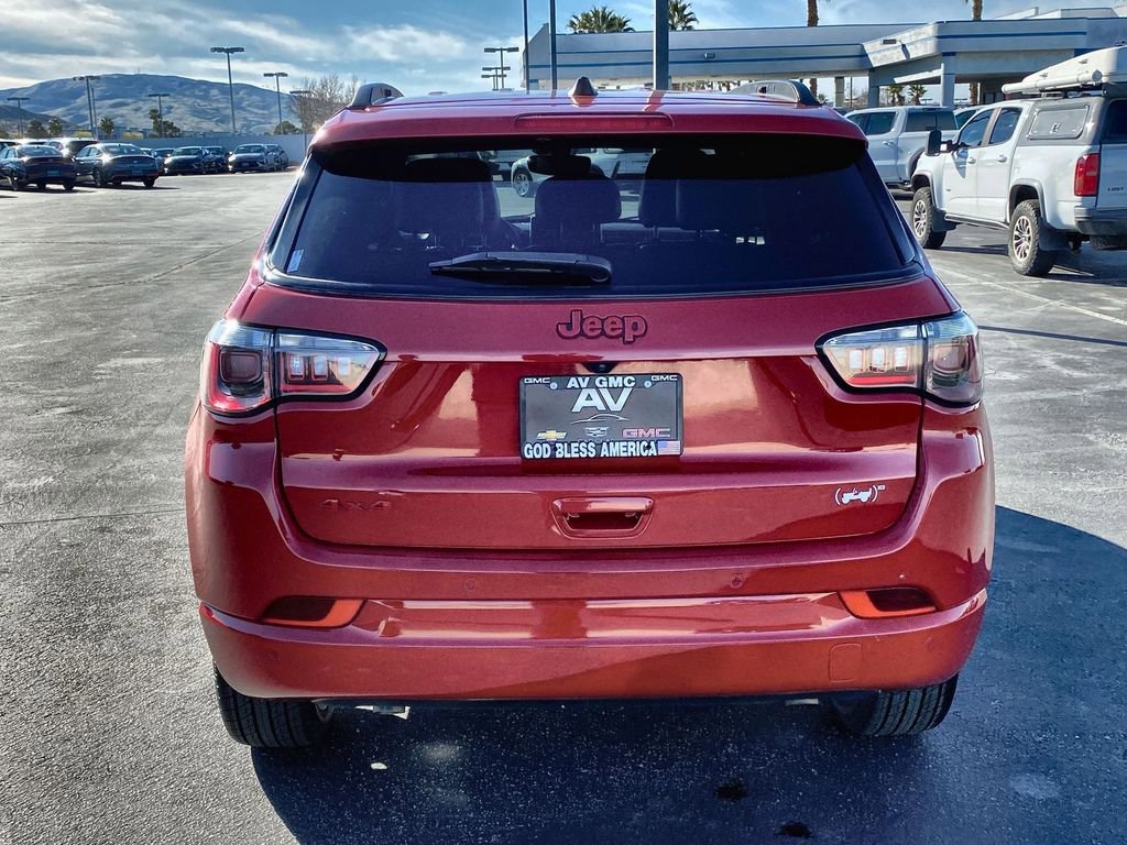 Used 2023 Jeep Compass Limited image 36