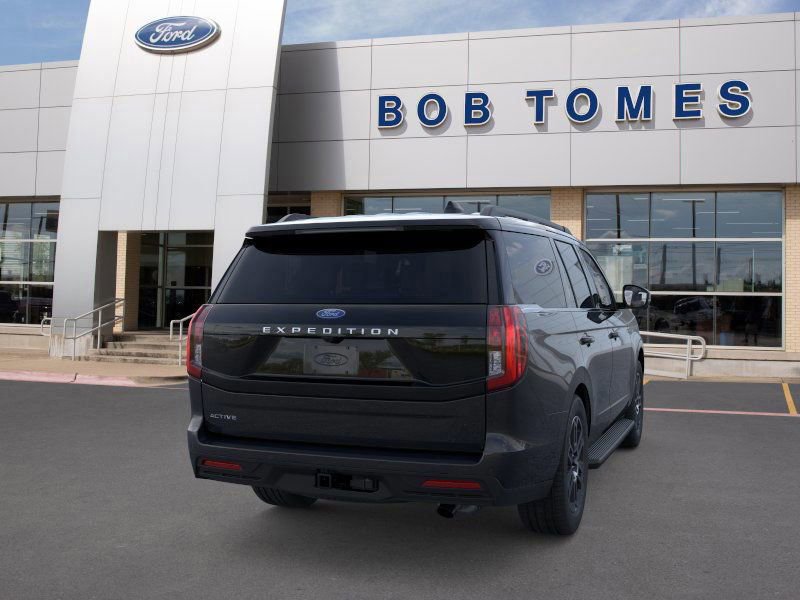 Used 2025 Ford Expedition Active image 11