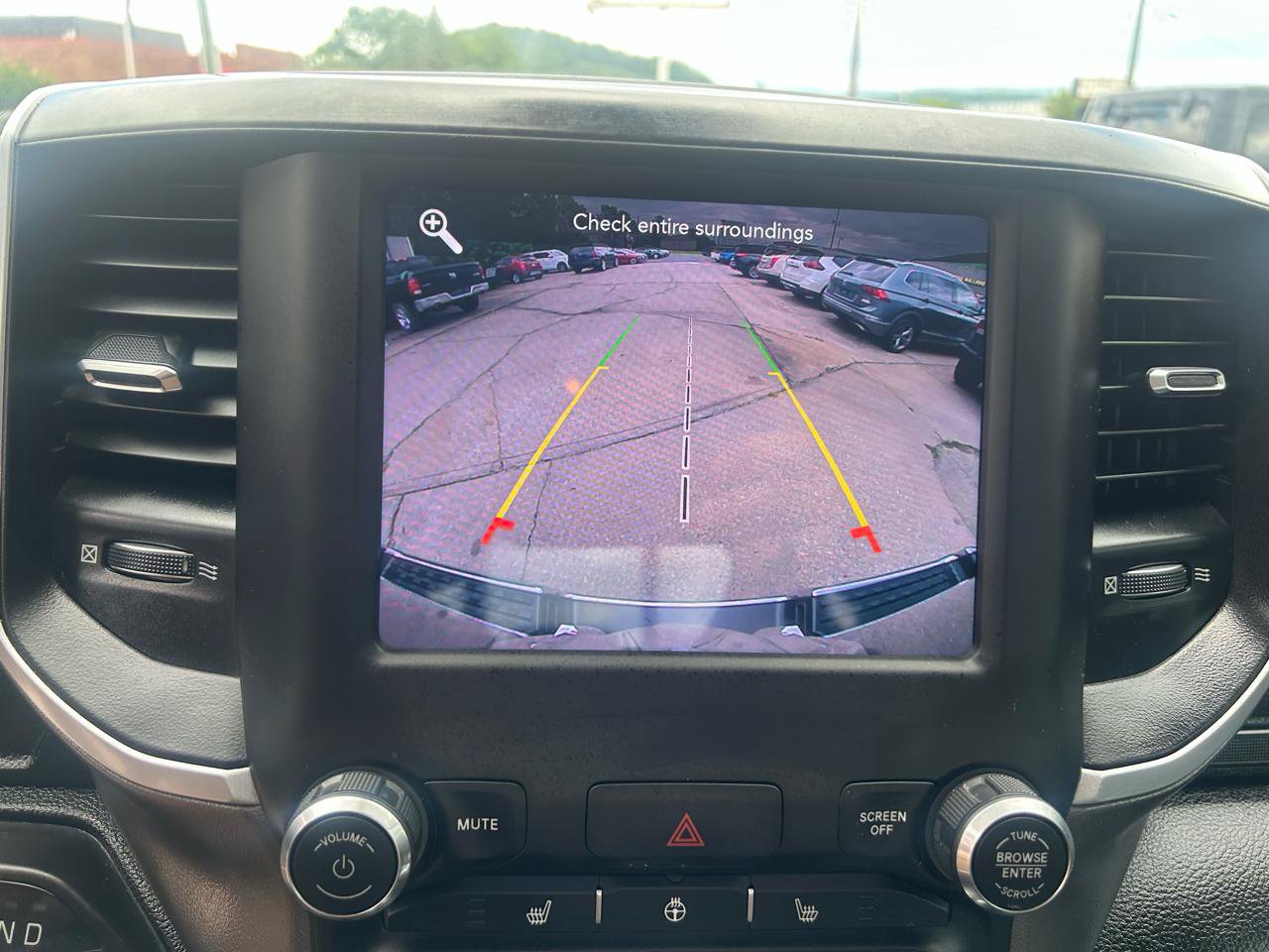 Used 2020 RAM 1500 Big Horn AWD/4WD image 24