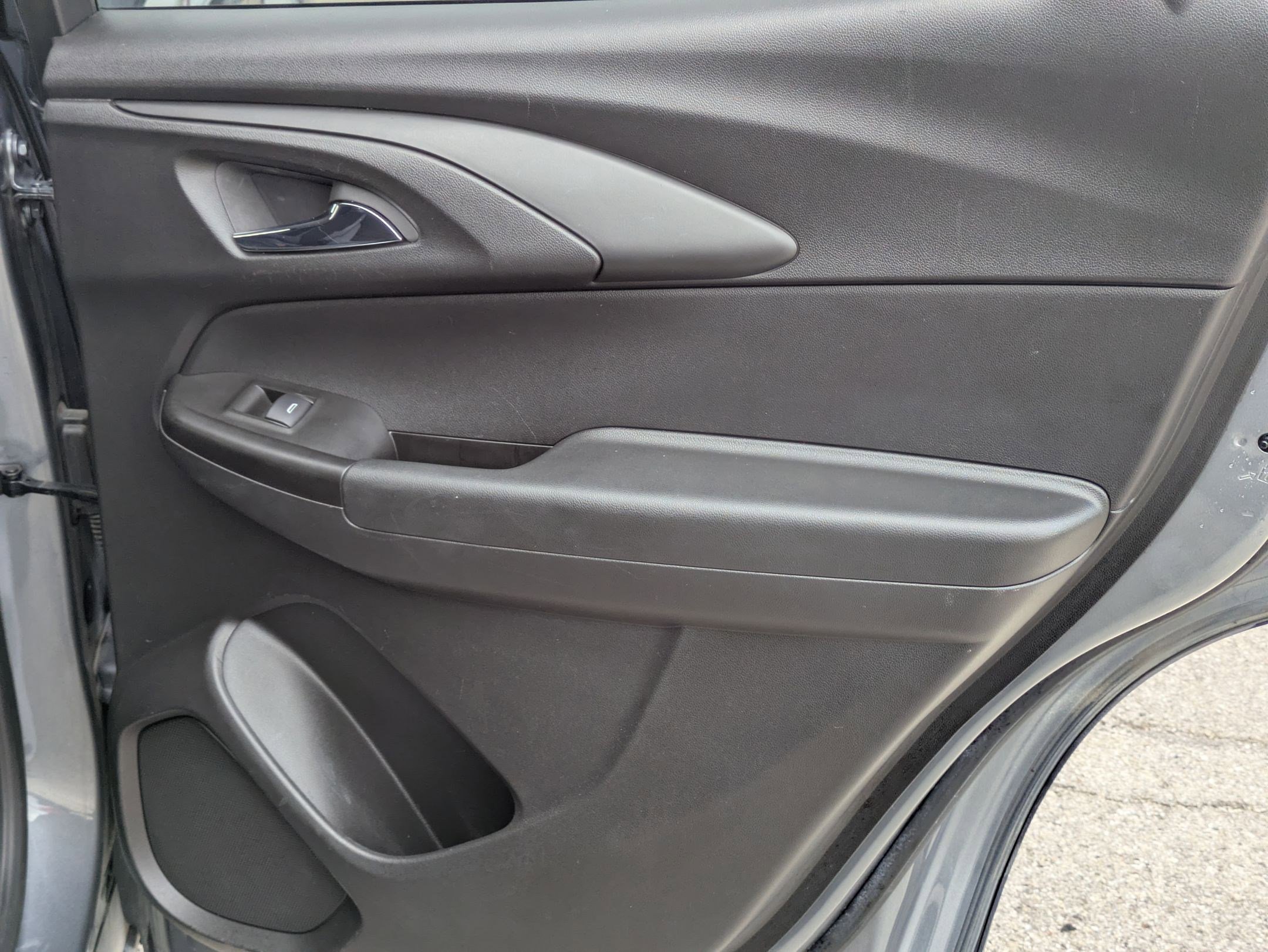 Certified 2022 Chevrolet TrailBlazer LT w/ LPO, Blackout Package image 25