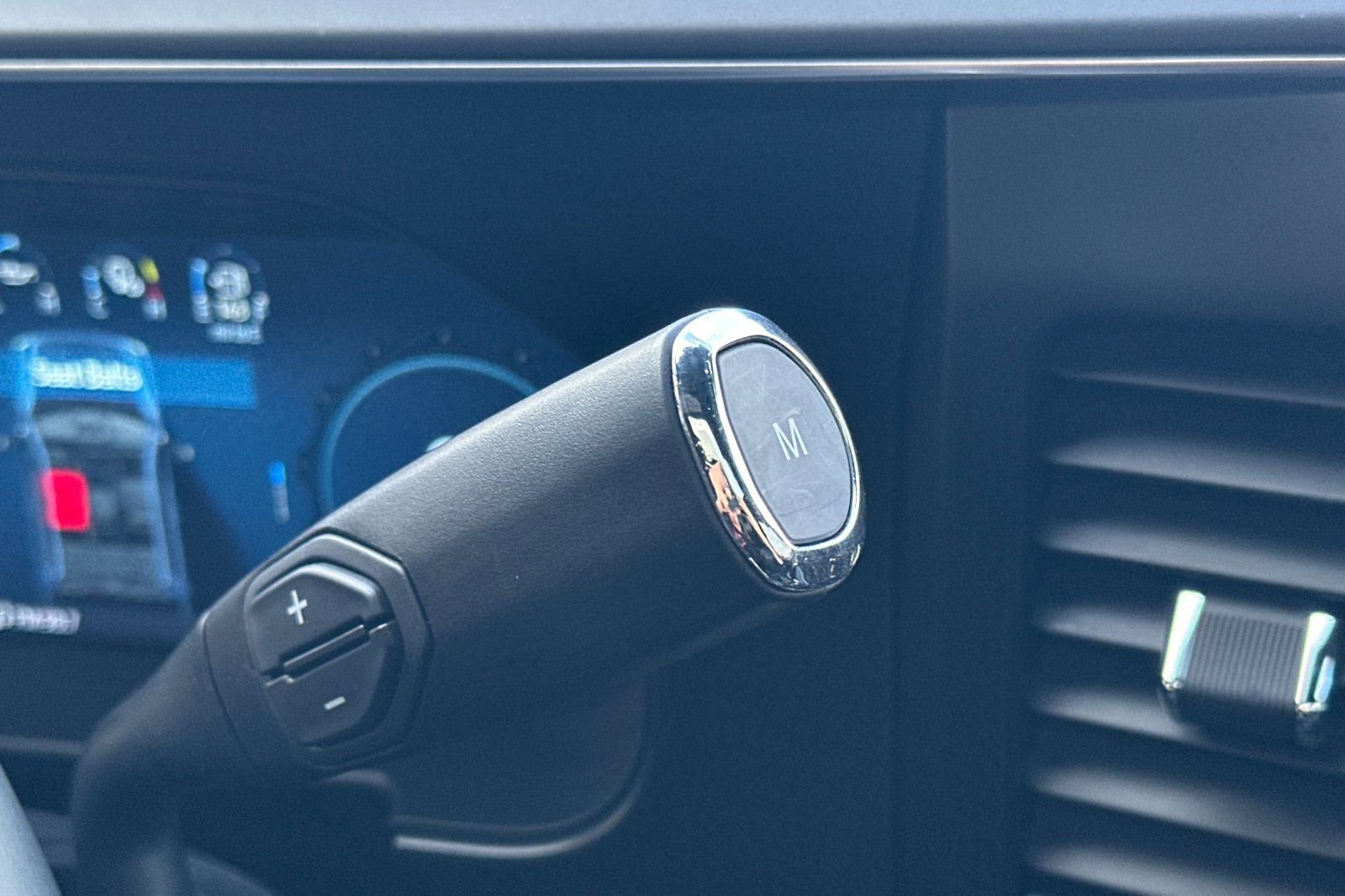 Used 2025 Ford F450 Platinum w/ FX4 Off-Road Package image 21