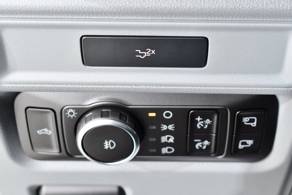 New 2026 Ford F150 XLT w/ Equipment Group 302A MID AWD/4WD image 31