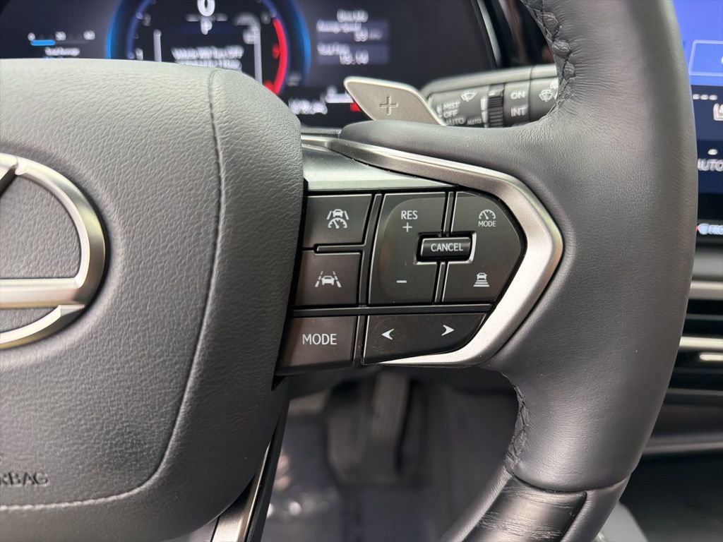 Used 2025 Lexus RX 350 Premium image 13