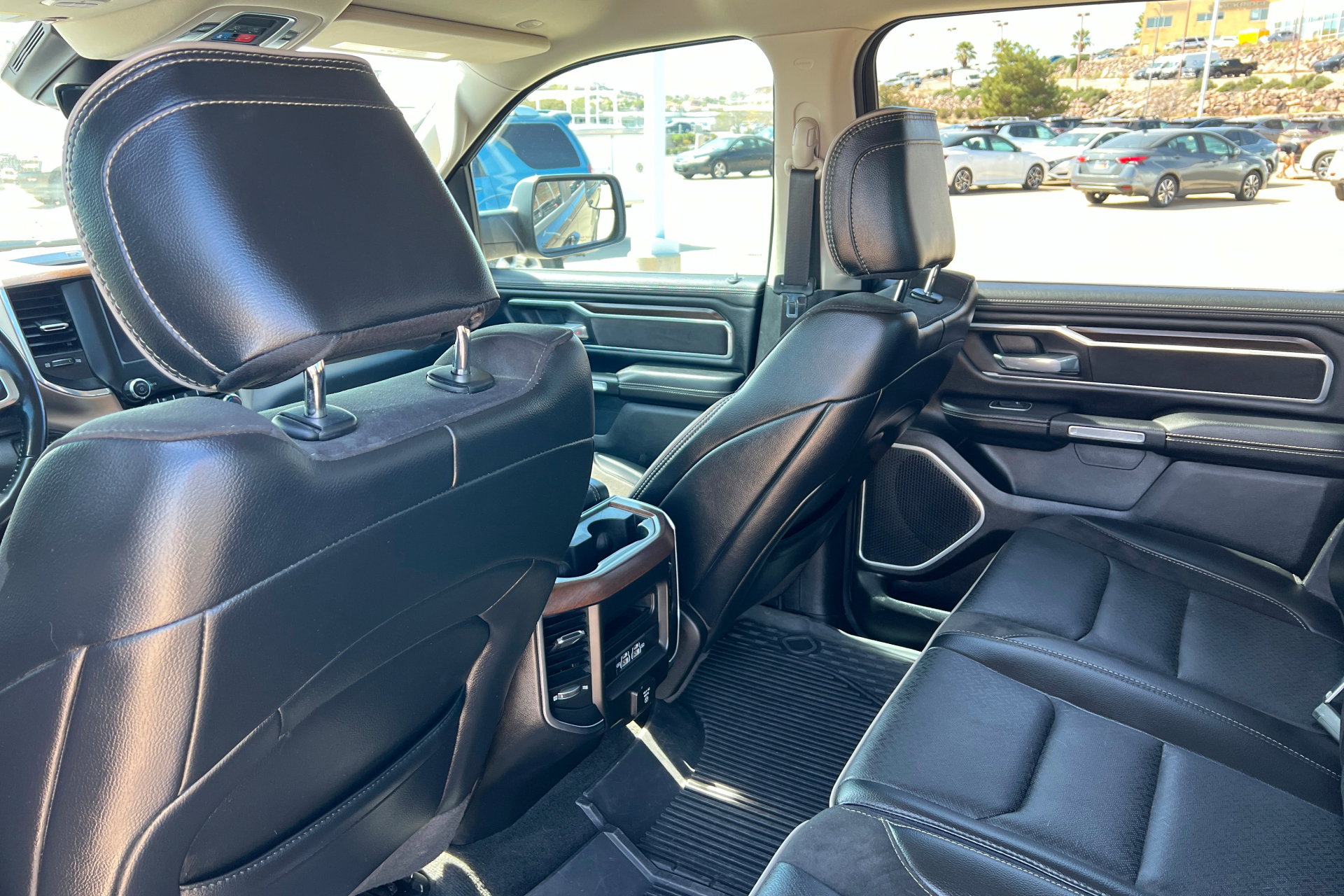 Used 2022 RAM 1500 Laramie image 19