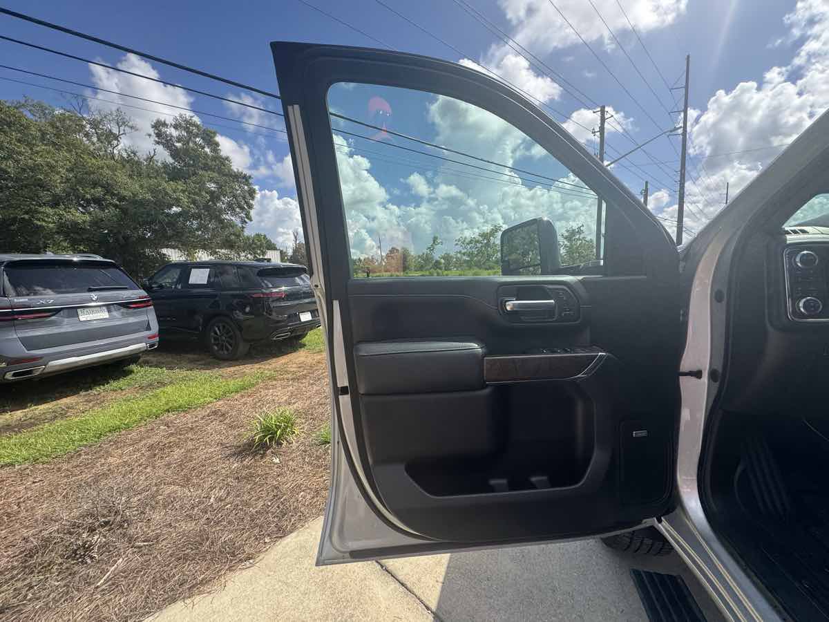 Used 2021 GMC Sierra 2500 Denali w/ Denali Ultimate Package AWD/4WD image 27