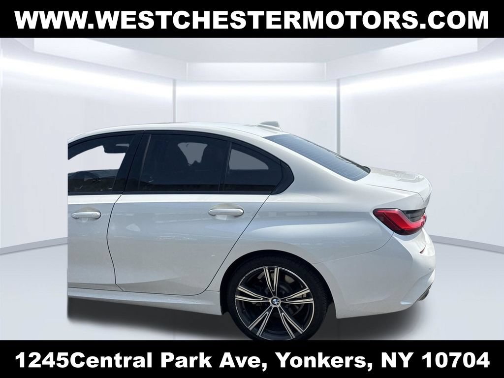 Used 2019 BMW 330i xDrive Sedan w/ M Sport Package AWD/4WD image 8