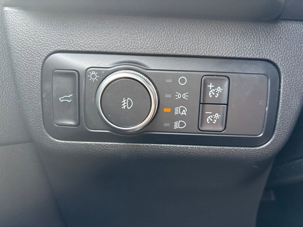 Used 2020 Ford Escape Titanium AWD/4WD image 35