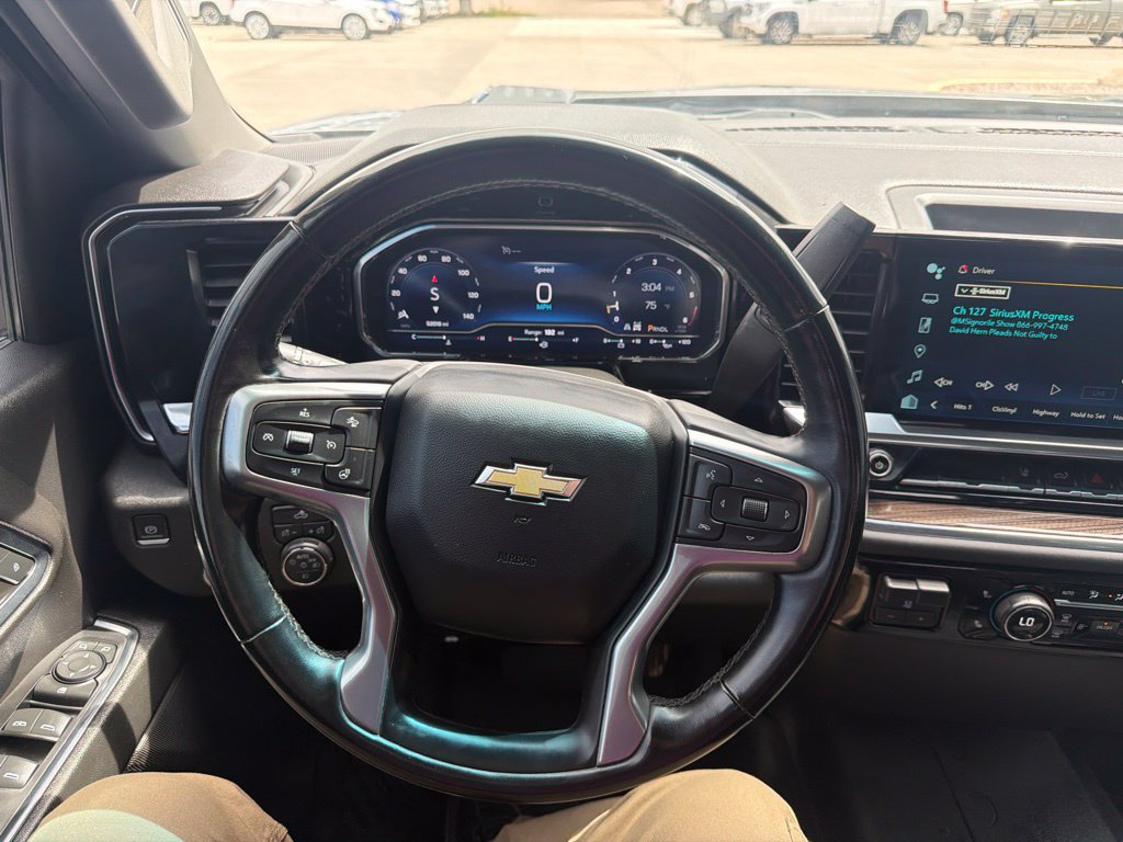 Used 2024 Chevrolet Silverado 2500 LT AWD/4WD image 13