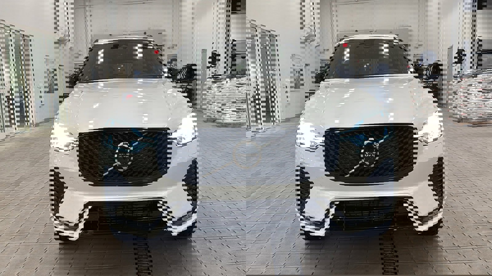 Used 2026 Volvo XC60 B5 Plus w/ Protection Package Premier image 10