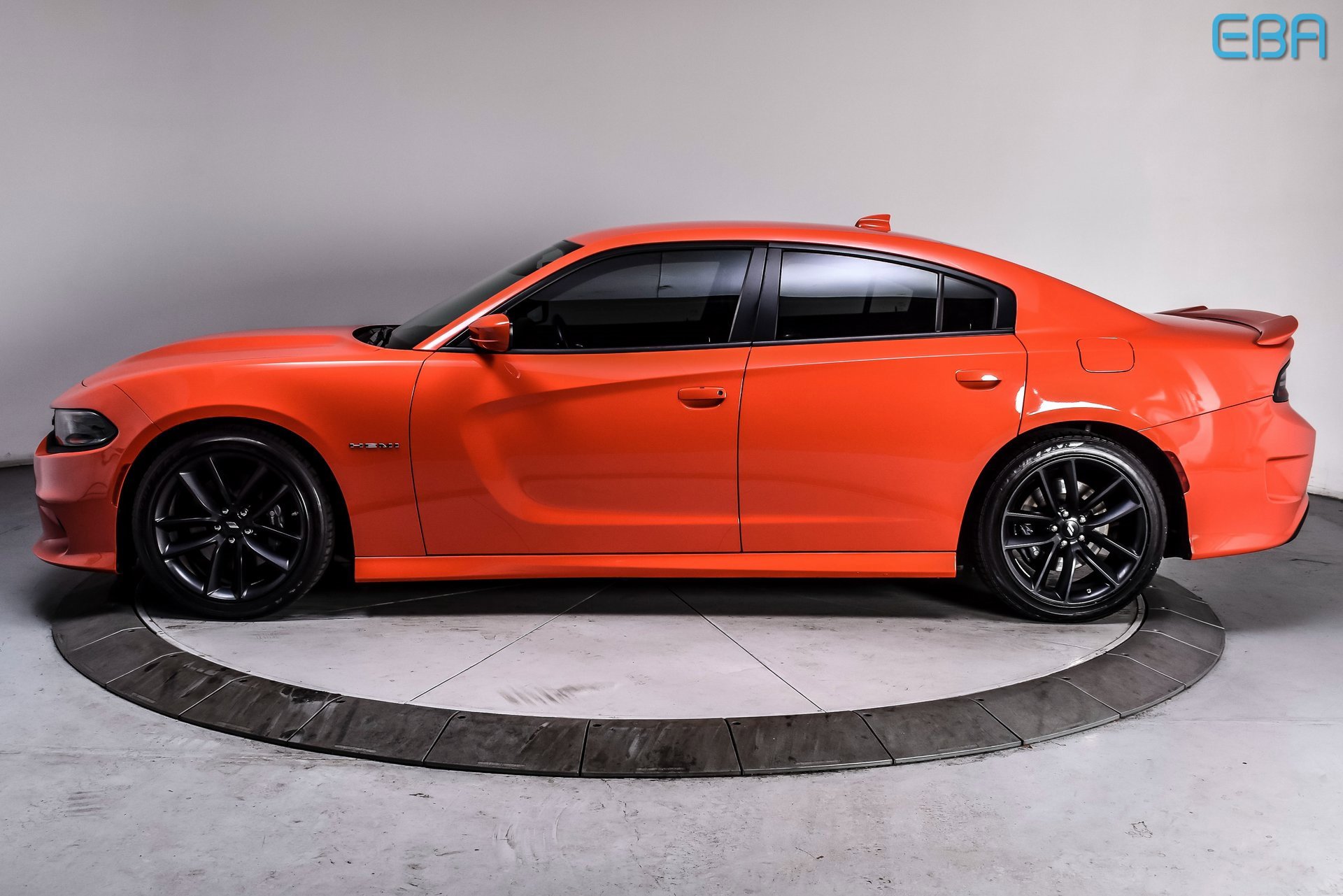 Used 2022 Dodge Charger R/T w/ Plus Group image 3
