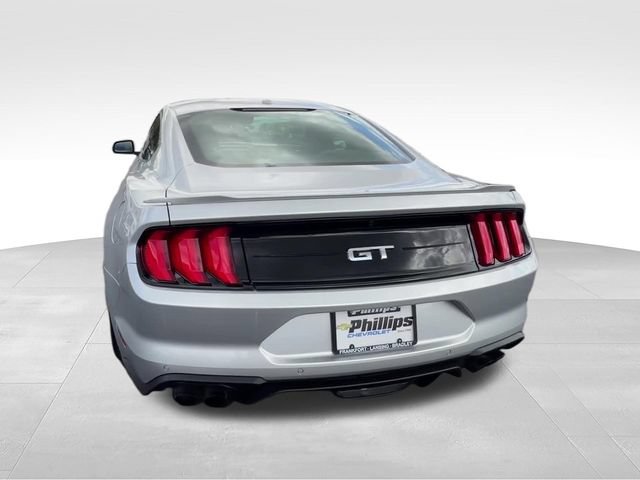 Used 2018 Ford Mustang GT Premium w/ Equipment Group 401A RWD image 5