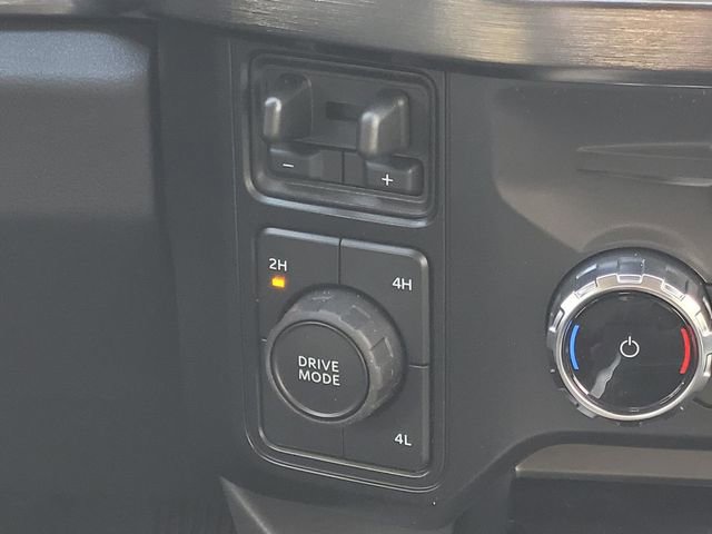 New 2025 Ford F350 Lariat w/ Lariat Ultimate Package image 17