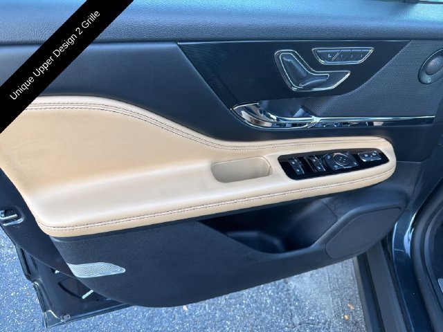 Certified 2020 Lincoln Corsair Reserve w/ Equipment Group 201A AWD/4WD image 13