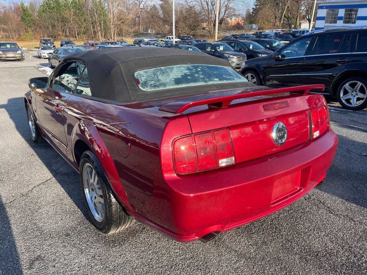 Used 2006 Ford Mustang GT RWD image 4