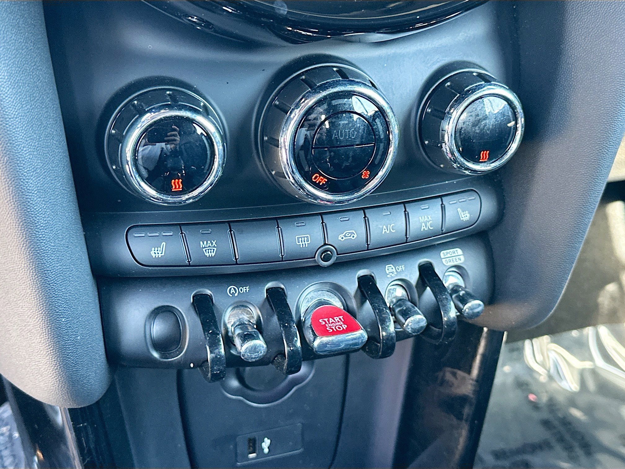 Used 2023 MINI Cooper S image 16