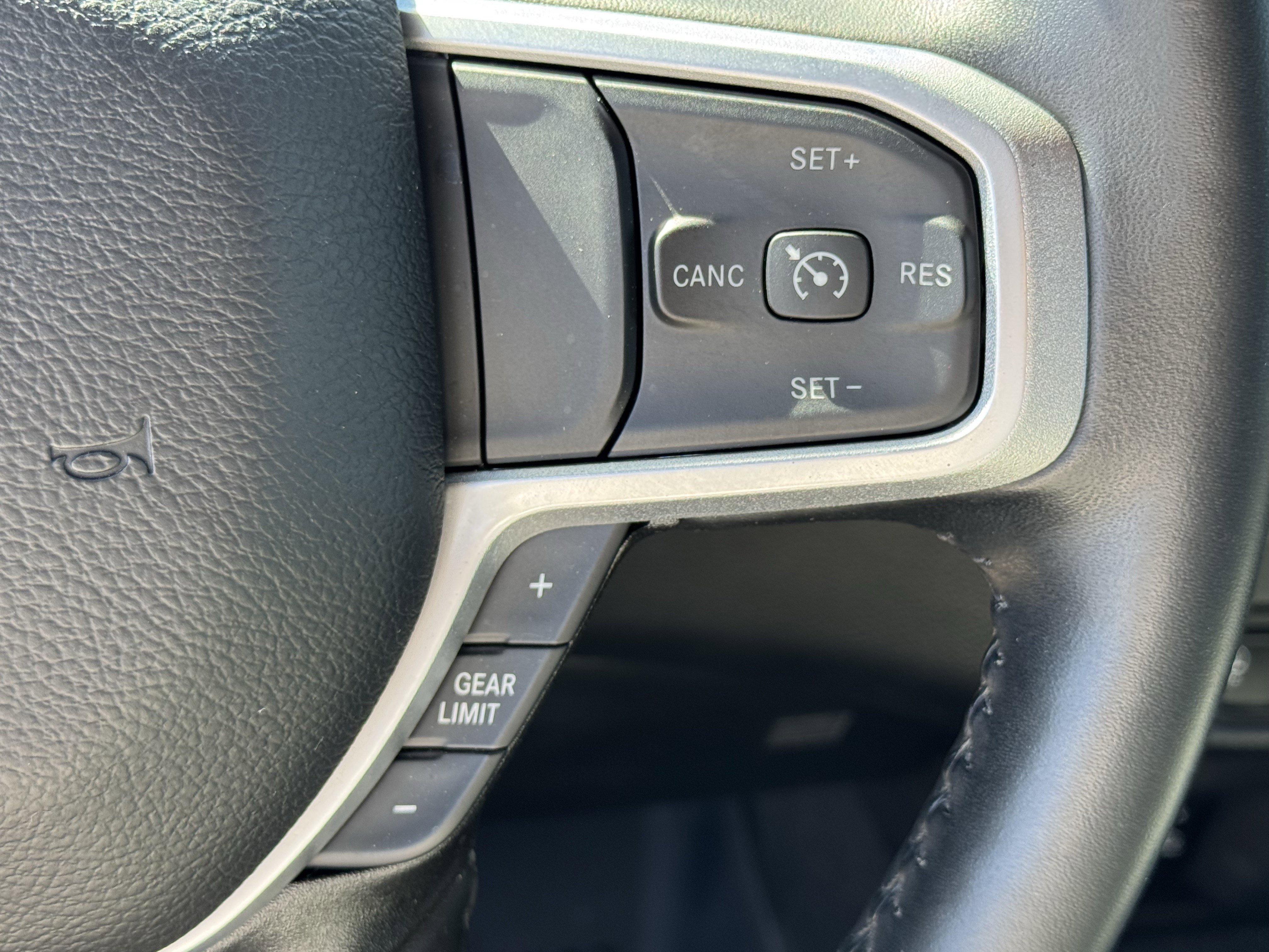 Used 2024 RAM 1500 Lone Star image 23