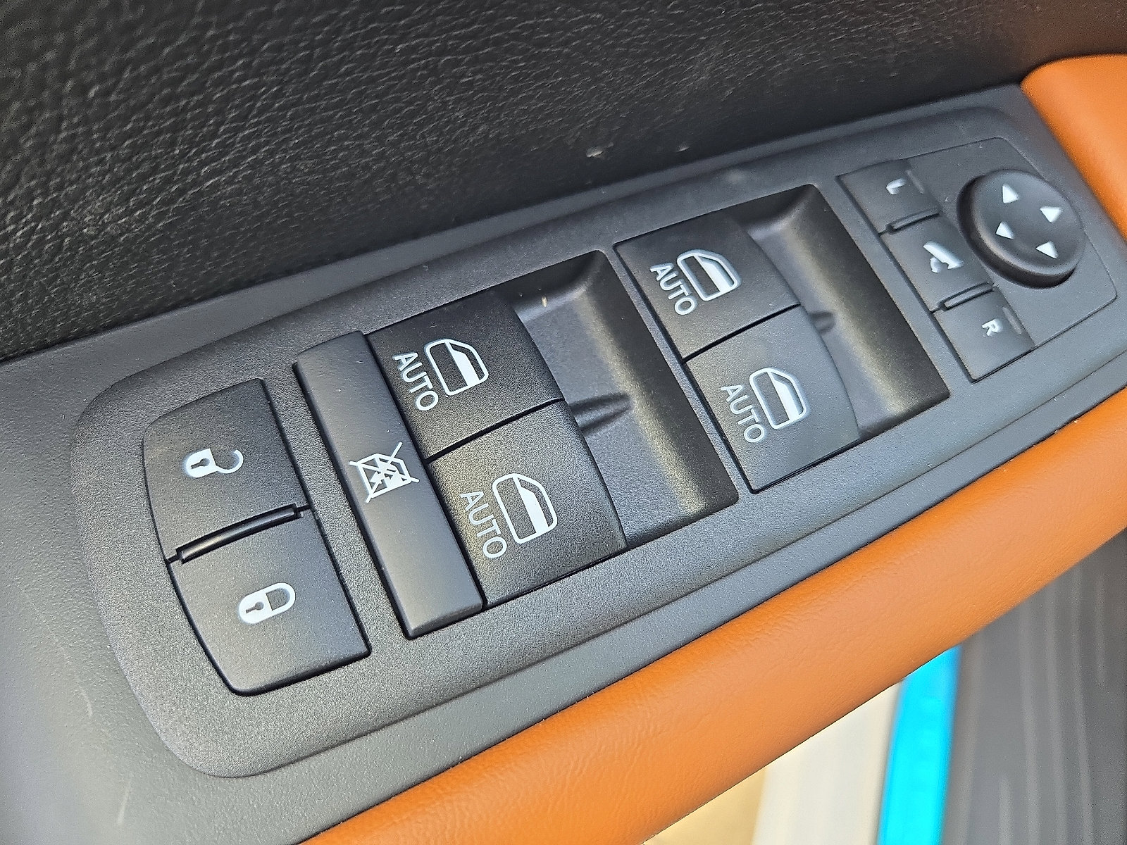 New 2026 Chrysler Pacifica Pinnacle image 5