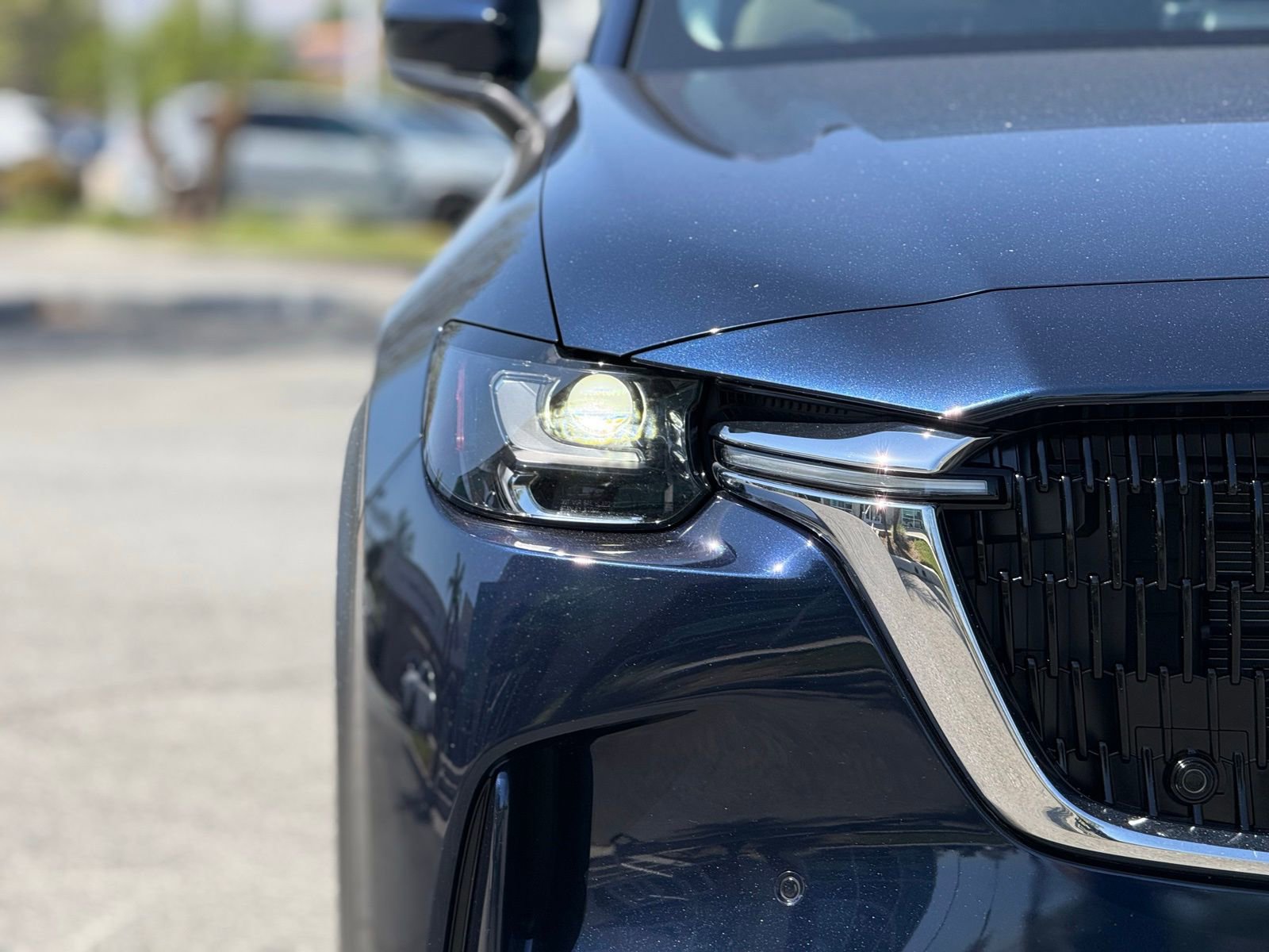 Used 2024 MAZDA CX-90 Plug-In Hybrid w/ Premium Pkg image 13