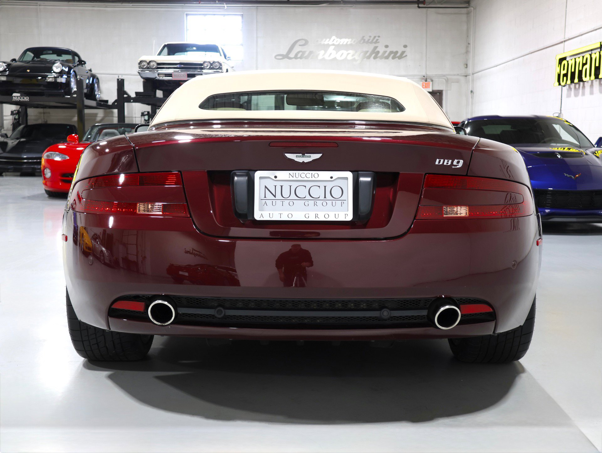 Used 2006 Aston Martin DB9 Volante RWD image 30