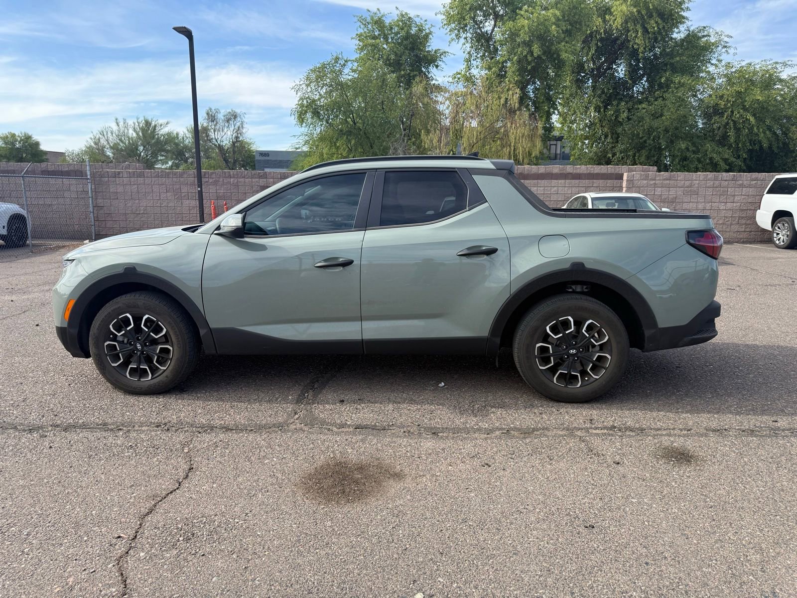 Used 2023 Hyundai Santa Cruz SEL w/ Activity Package image 7