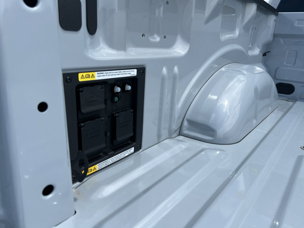 New 2025 Ford F150 XLT w/ Equipment Group 302A MID image 18