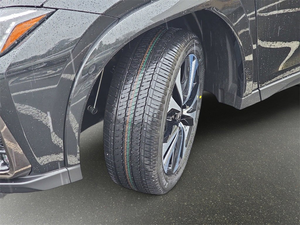 New 2026 Lexus UX 300h AWD image 33