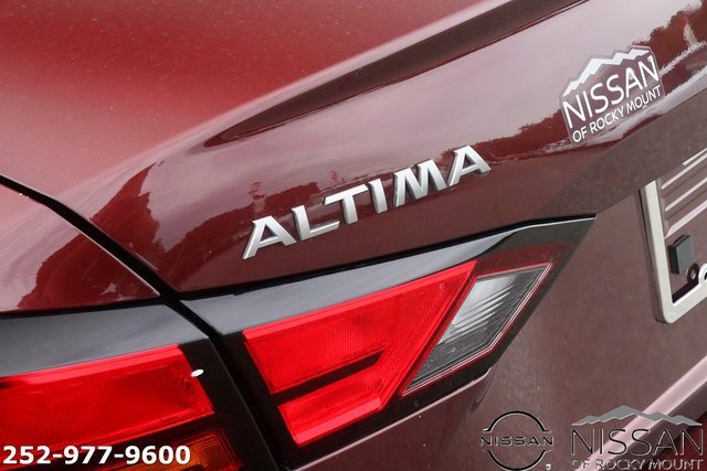Used 2023 Nissan Altima 2.5 SV image 9