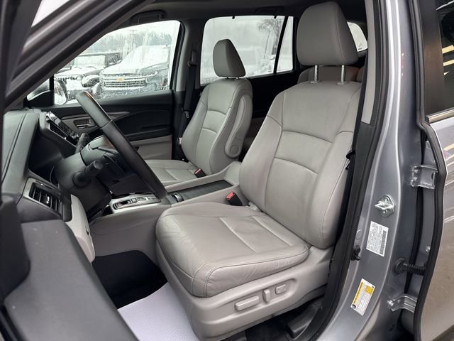 Used 2022 Honda Pilot Special Edition image 2