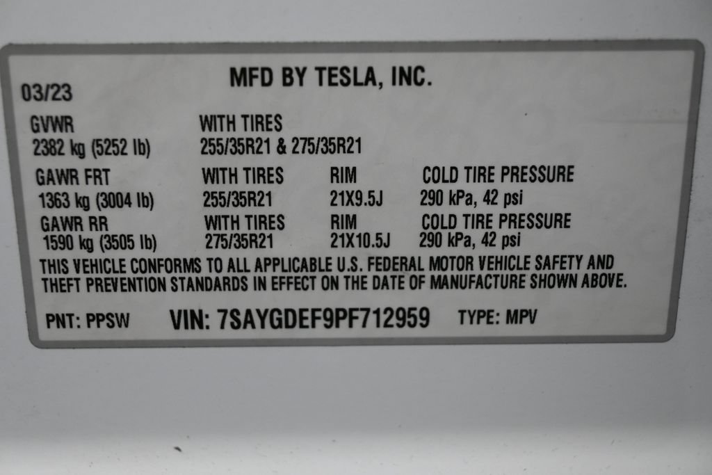Used 2023 Tesla Model Y Performance AWD/4WD image 15