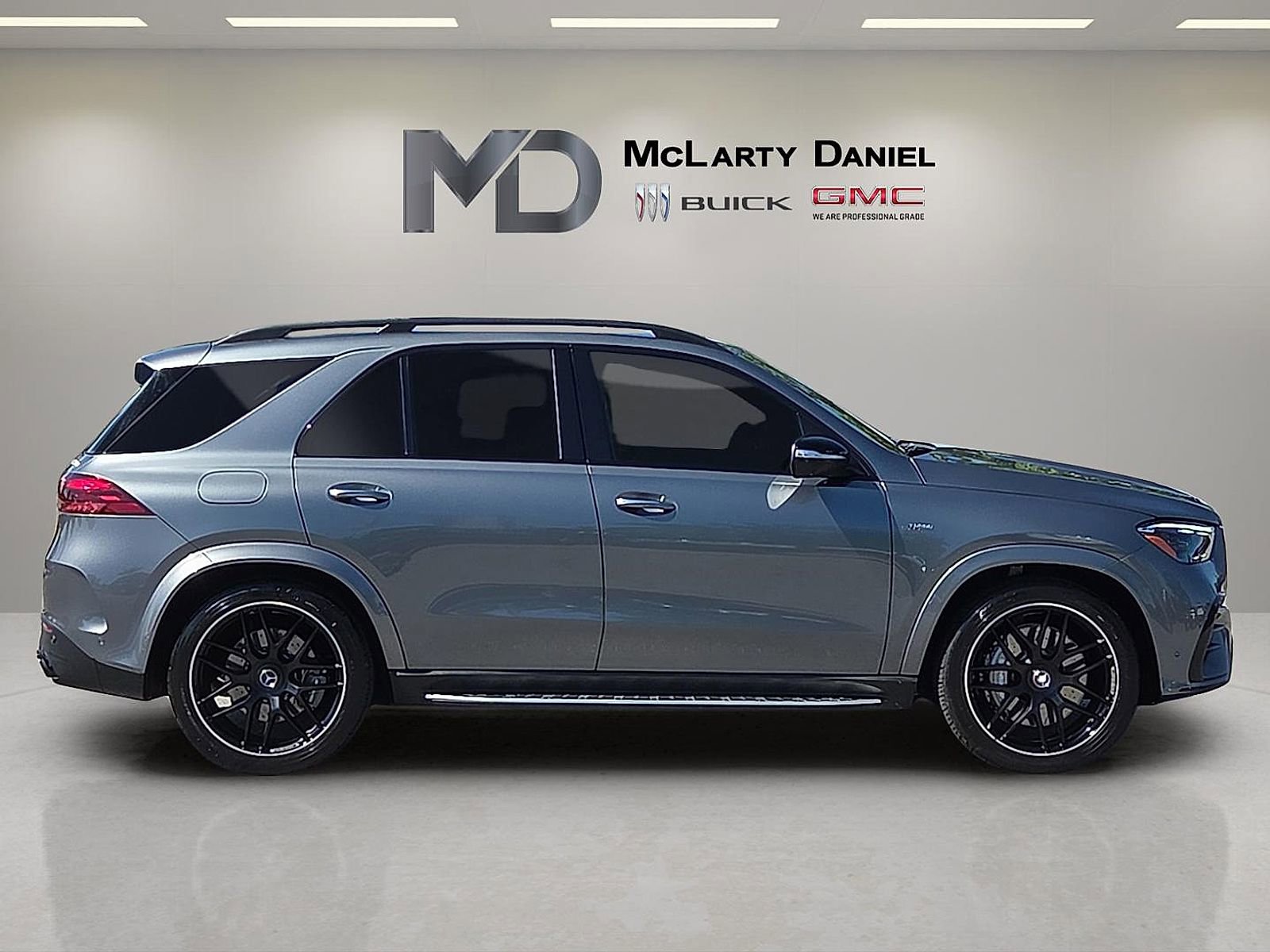 Used 2024 Mercedes-Benz GLE 53 AMG 4MATIC image 6