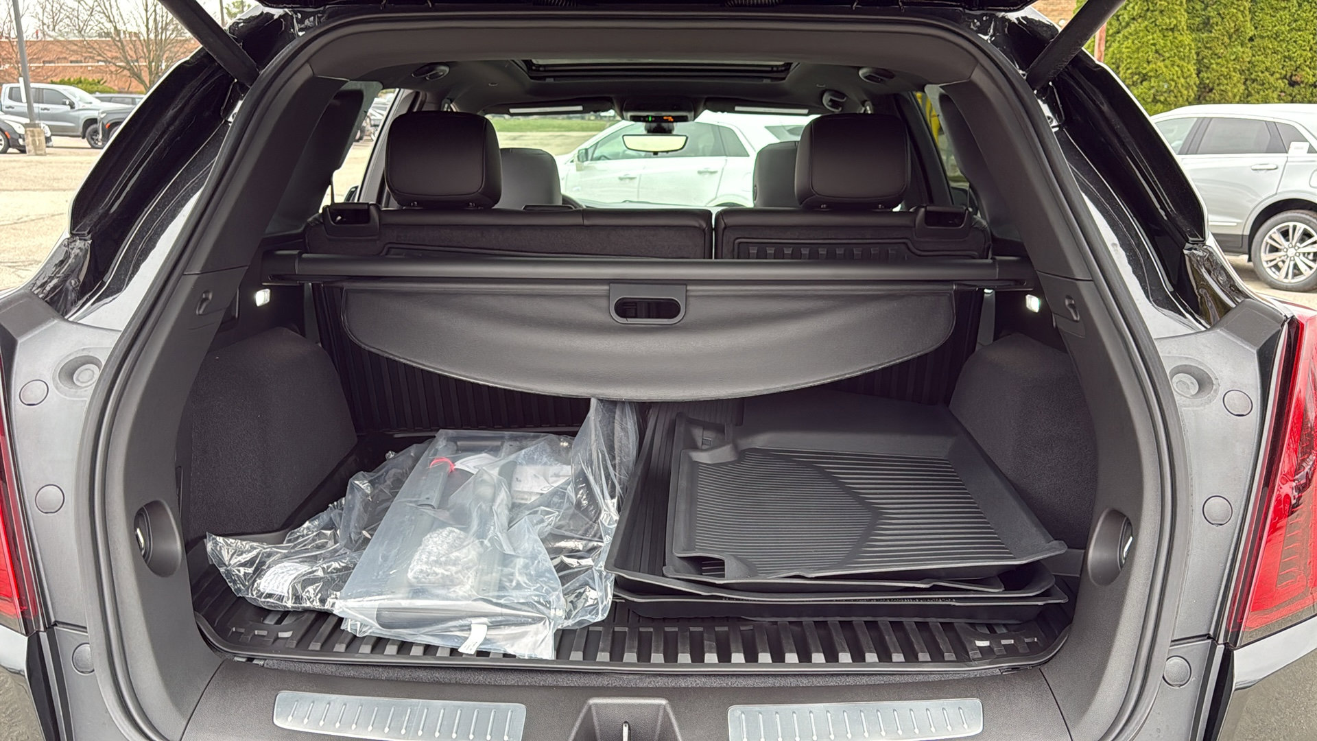 New 2026 Cadillac XT5 Premium Luxury w/ LPO, Floor Liner Package image 35