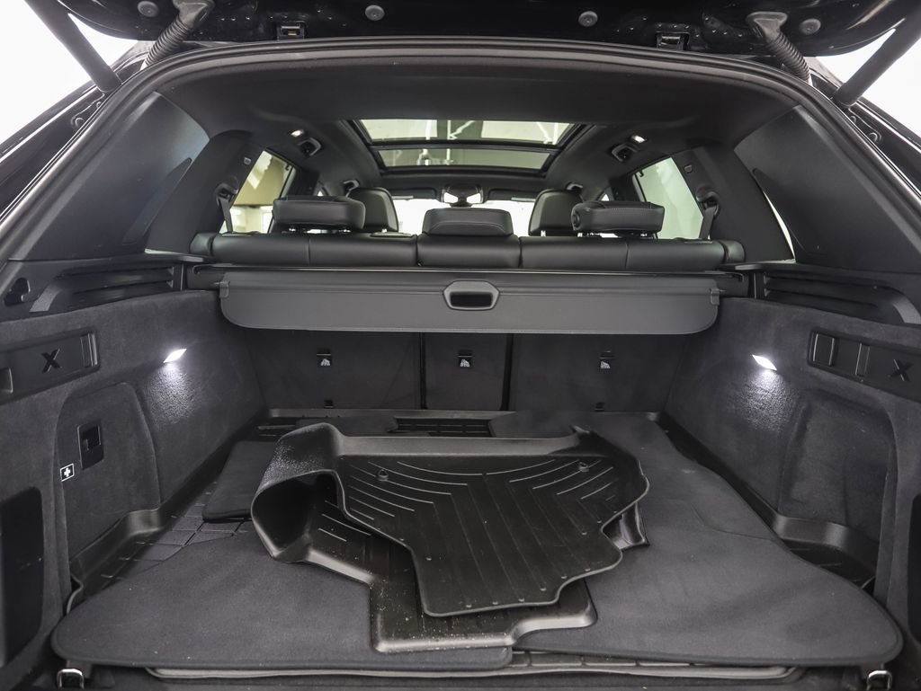 Certified 2023 BMW X5 M50i w/ Executive Package image 24