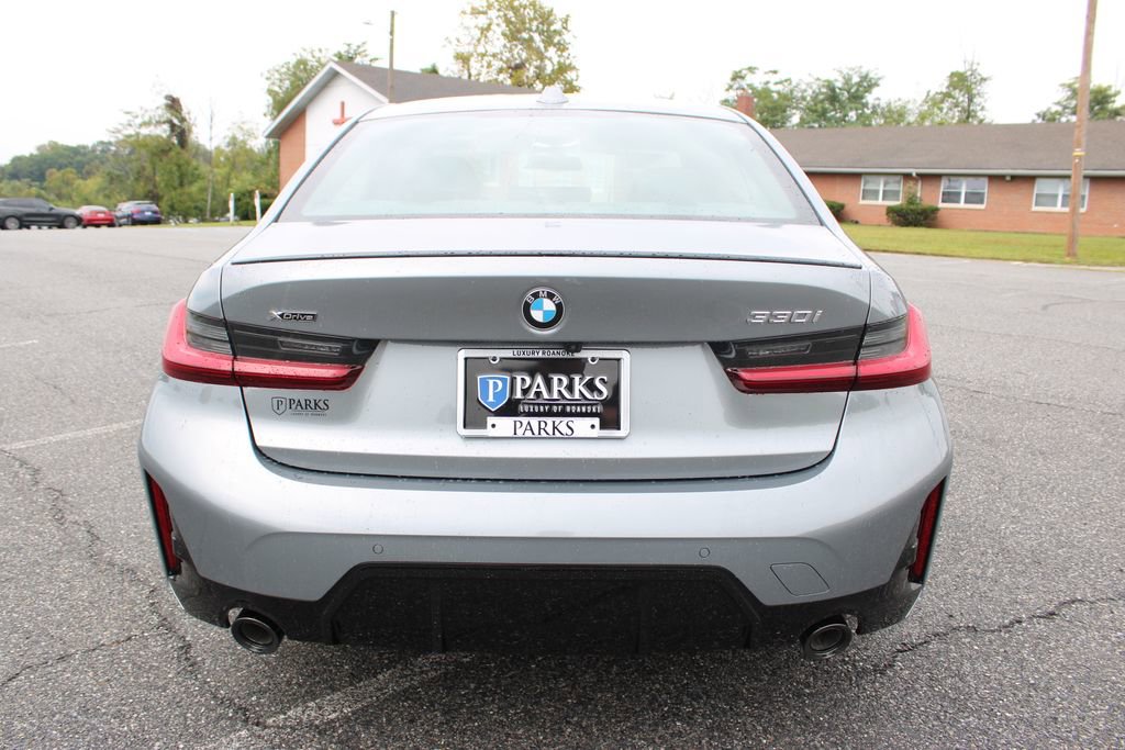 New 2025 BMW 330i xDrive Sedan w/ M Sport Package image 7