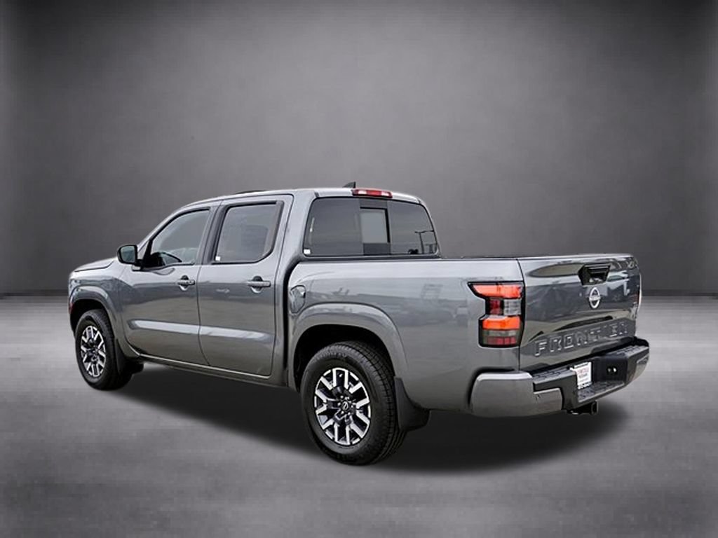 Certified 2024 Nissan Frontier SL w/ Technology Package RWD image 7