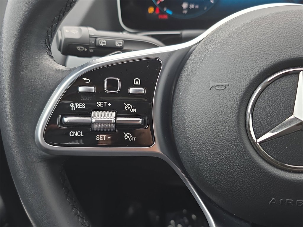 Used 2021 Mercedes-Benz GLA 250 4MATIC image 17