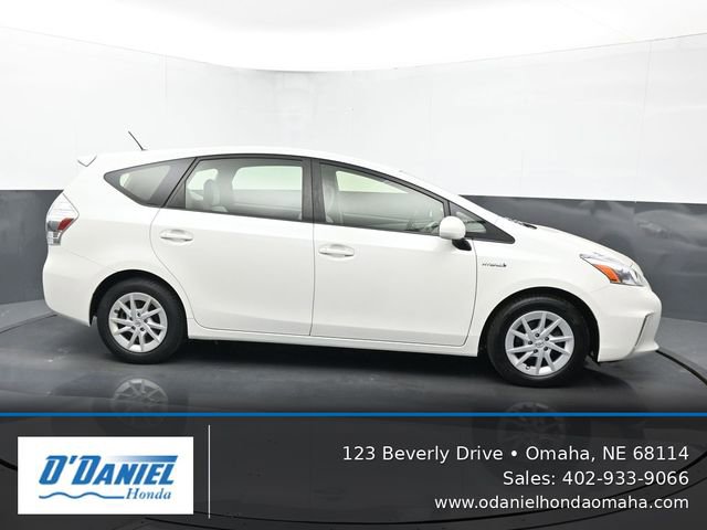 Used 2012 Toyota Prius V Two w/ Preferred Accessory Pkg FWD image 7