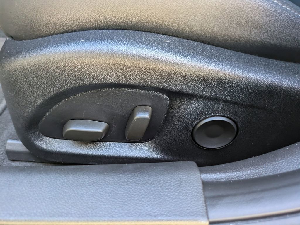 Used 2021 Cadillac CT4 Luxury image 19