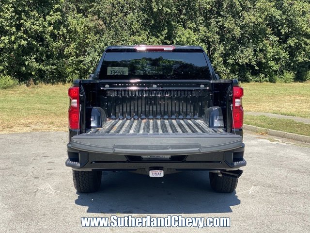 New 2026 Chevrolet Silverado 1500 Custom w/ Turbomax Blackout Package image 16