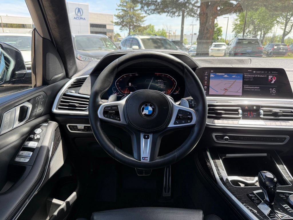 Used 2020 BMW X7 xDrive40i w/ M Sport Package AWD/4WD image 2