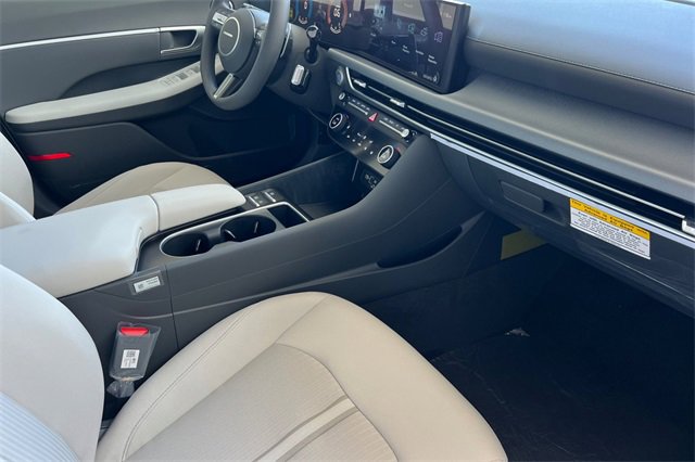 New 2025 Hyundai Sonata SEL image 15