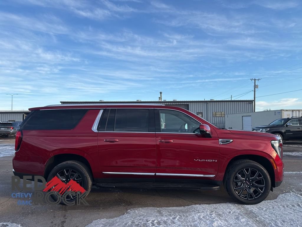 Used 2025 GMC Yukon XL Elevation w/ LPO, Floor Liner Package image 4
