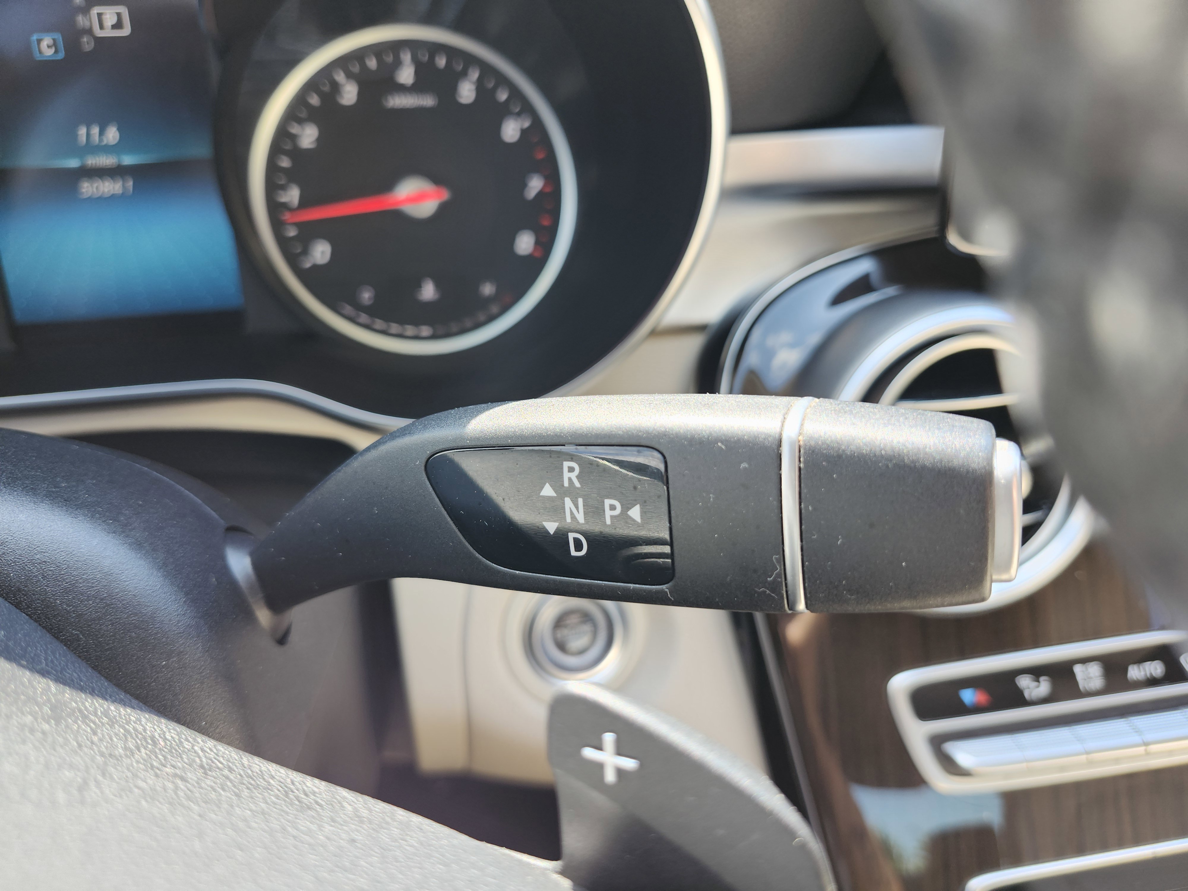 Used 2019 Mercedes-Benz C 300 4MATIC Sedan image 33
