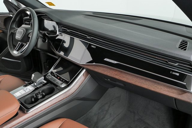 New 2026 Audi Q8 Premium Plus image 25