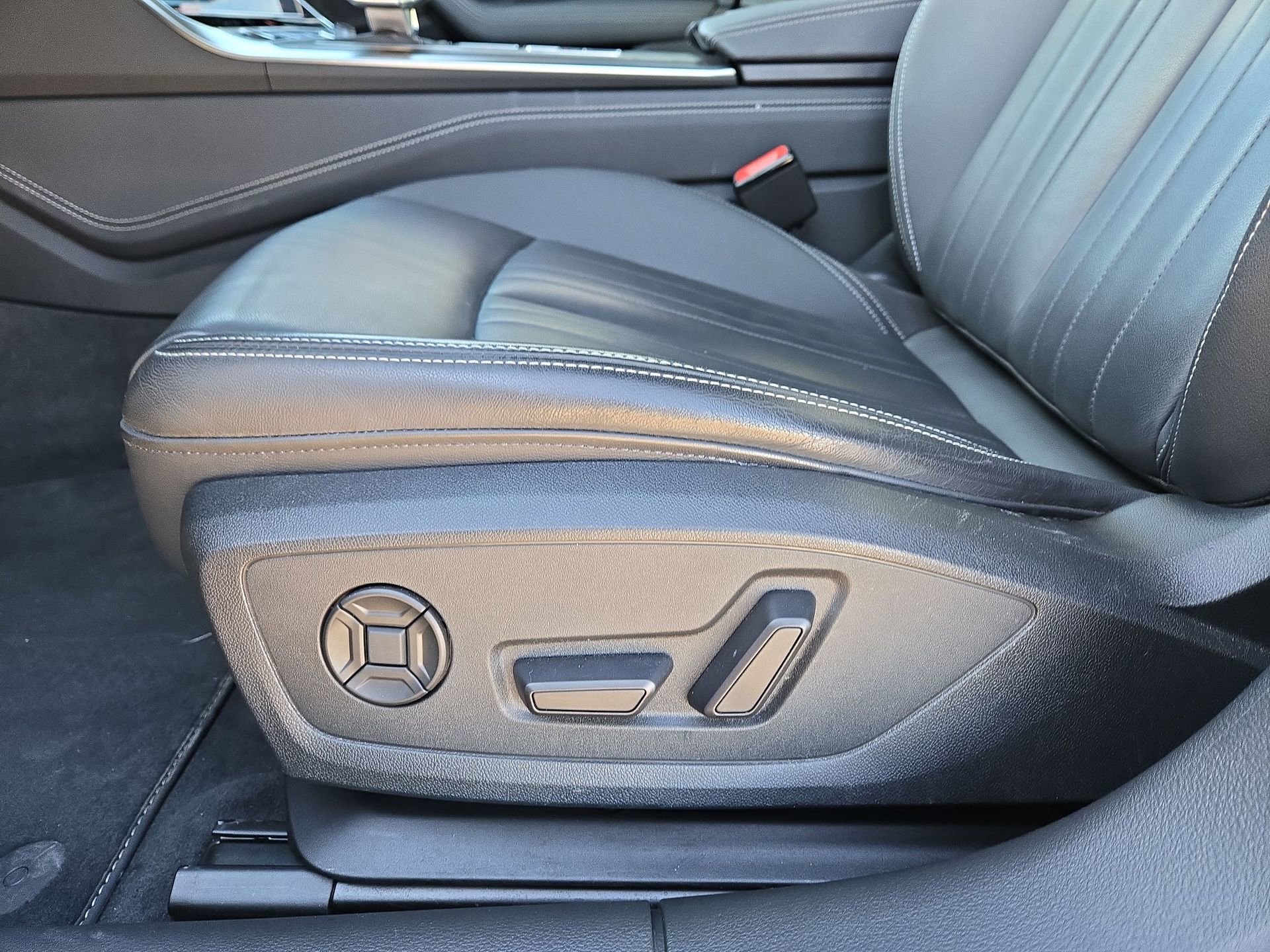 Used 2023 Audi A6 Premium Plus w/ Premium Plus Package AWD/4WD image 17