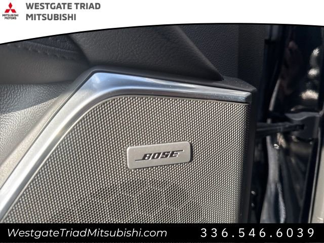 Used 2019 Cadillac Escalade ESV Premium Luxury w/ Escalade Sport Edition image 17