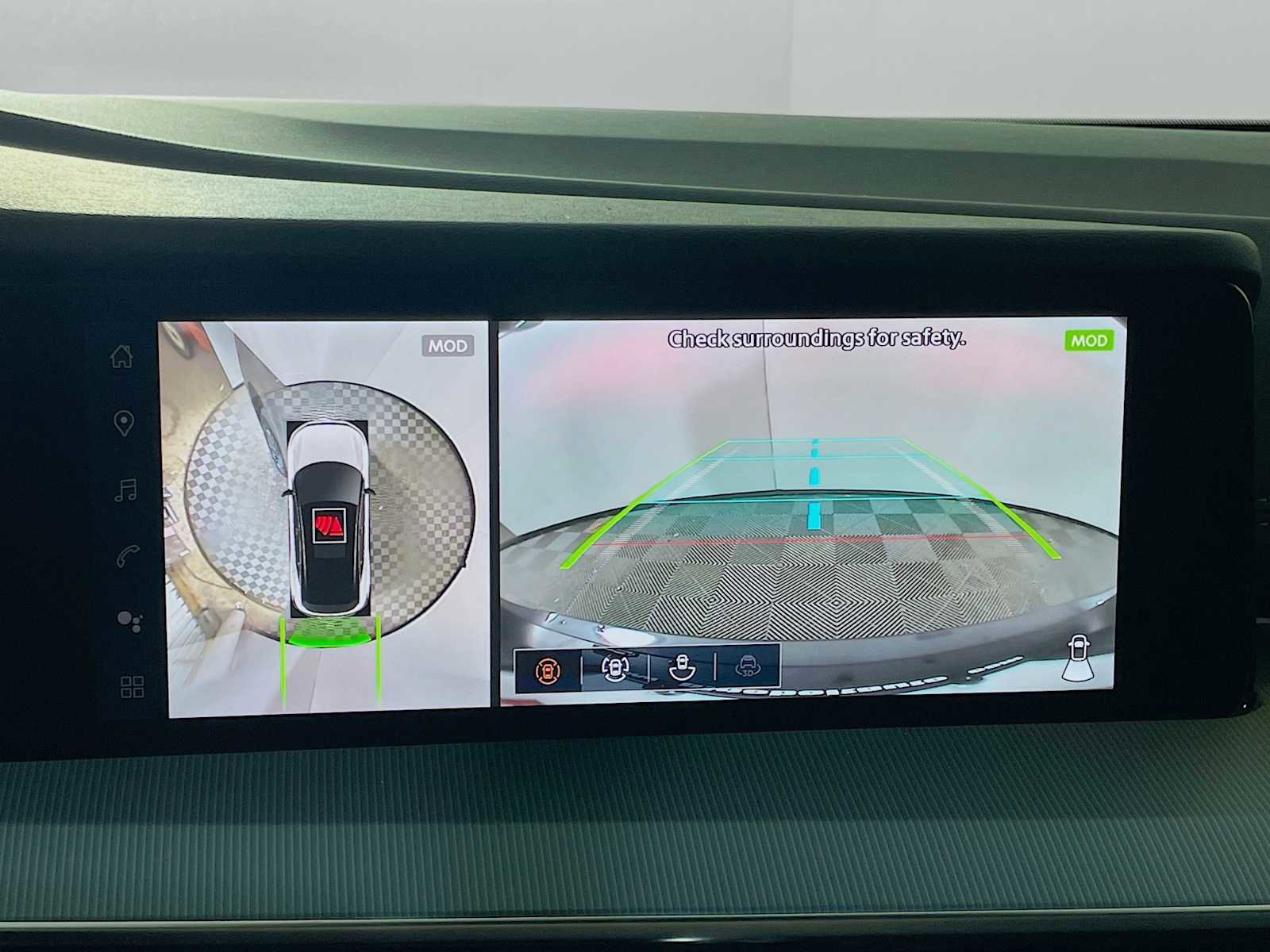 Used 2025 Nissan Murano SL w/ Cargo Package image 12