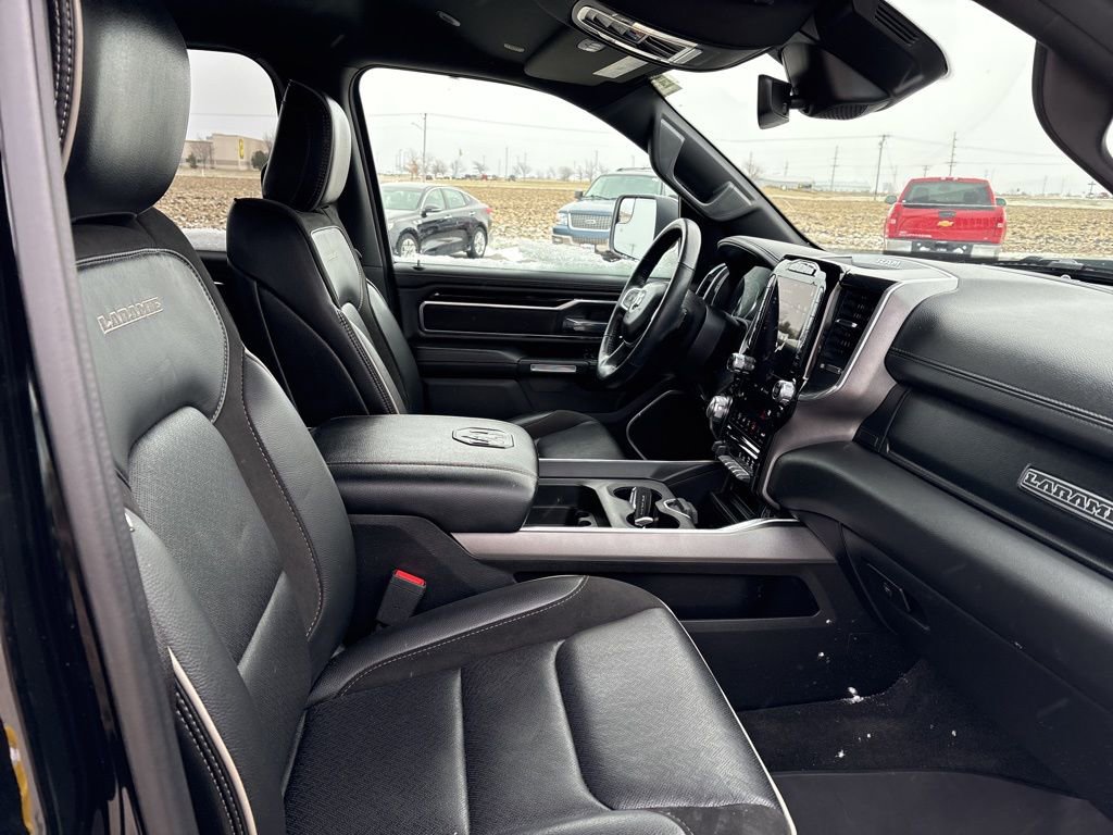 Used 2021 RAM 1500 Laramie w/ Night Edition image 24