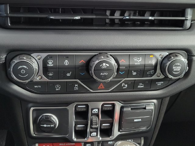 New 2027 Jeep Gladiator Mojave AWD/4WD image 30