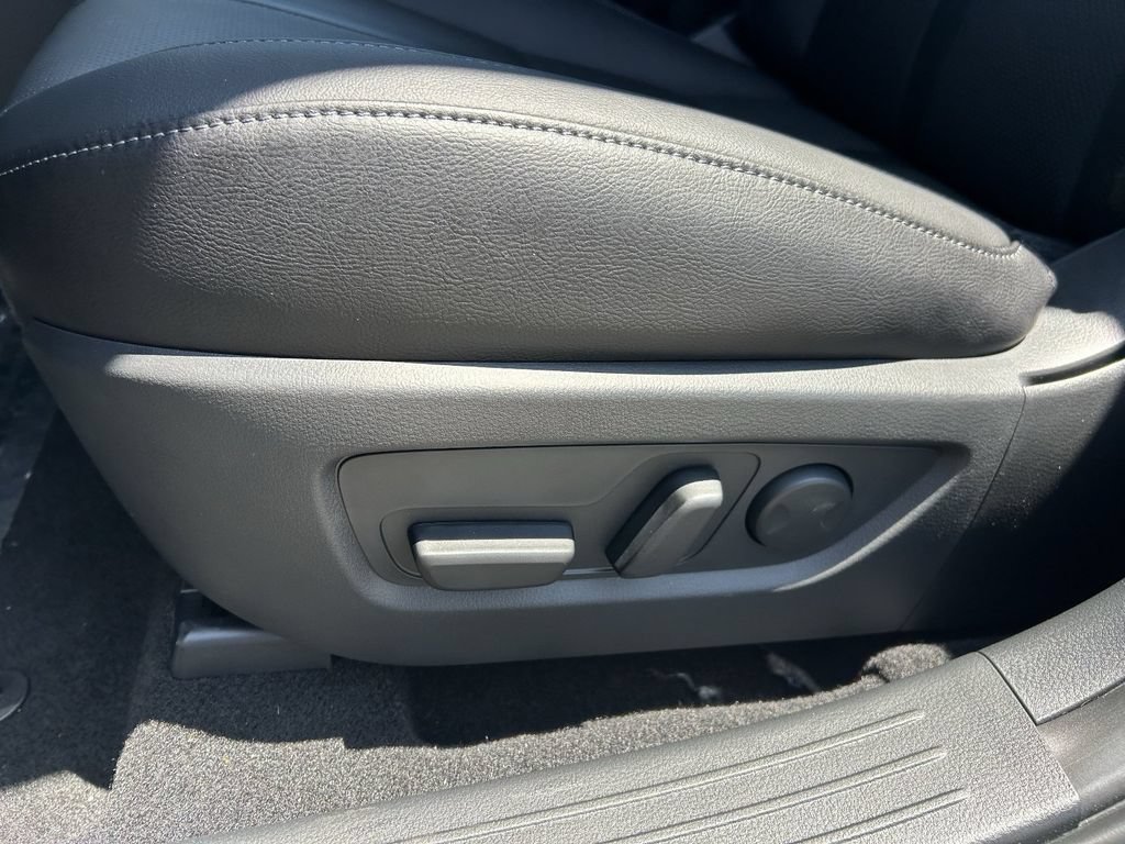 New 2026 MAZDA CX-50 AWD 2.5 Hybrid w/ Premium Pkg image 17